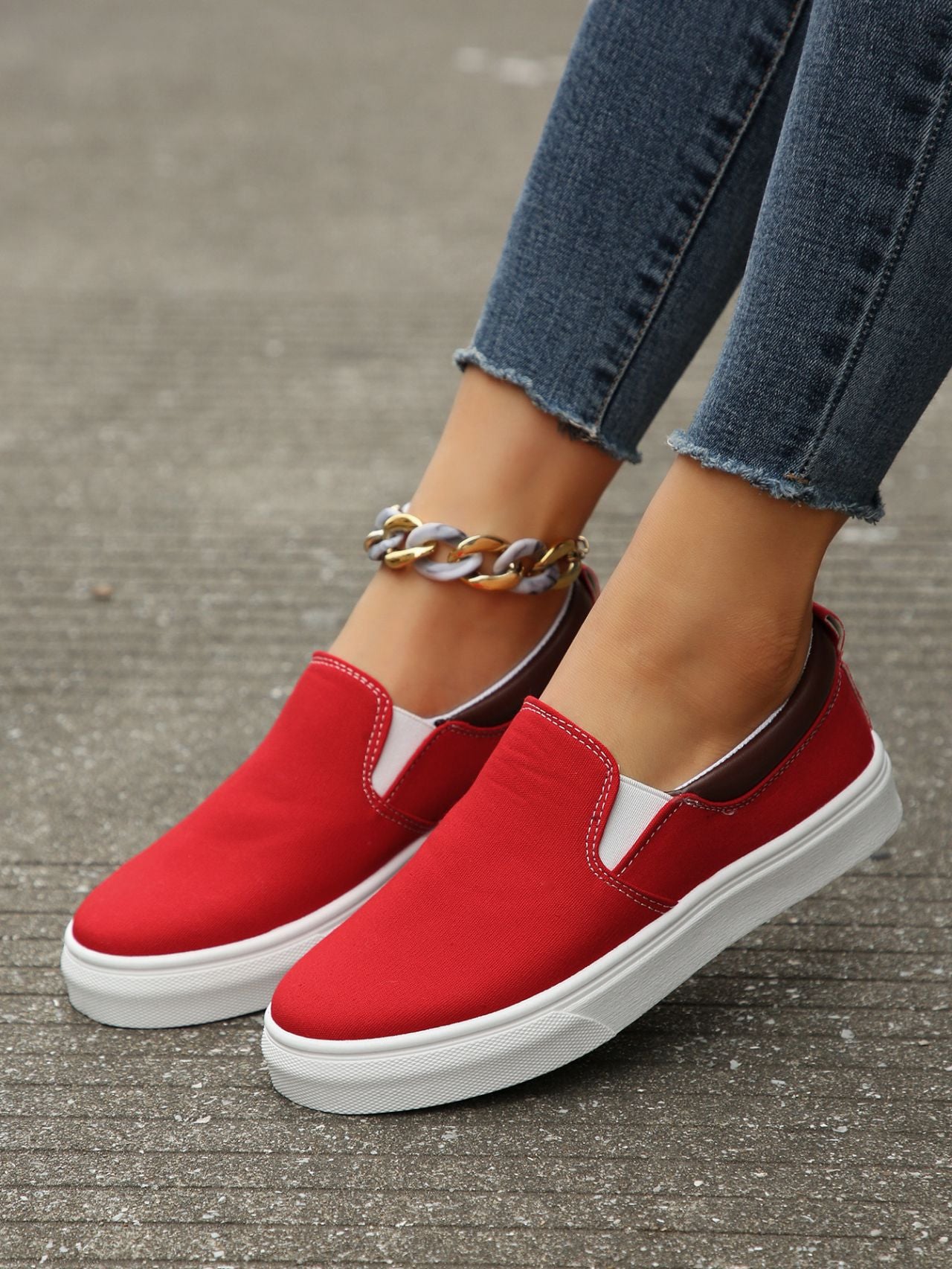 Damen Slip On Sneakers Aus Hochwertigem Obermaterial Mit Elastischen Einsätzen