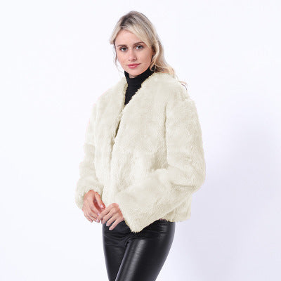 Damen Kurze Kunstpelzjacke mit modernem Schnitt und breit geschnittenen Ärmeln Fudus