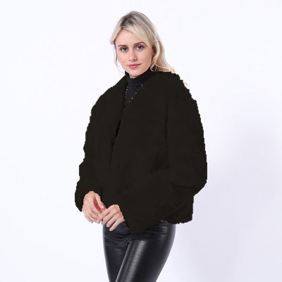 Damen Kurze Kunstpelzjacke mit modernem Schnitt und breit geschnittenen Ärmeln Fudus