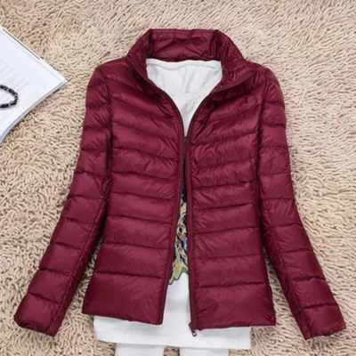 Damen Slim Fit Daunenjacke mit Stehkragen Reißverschluss