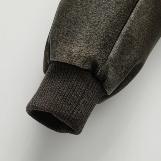 Damen Lederjacke Bombermodell mit gerippten Bündchen und Reißverschlusstaschen