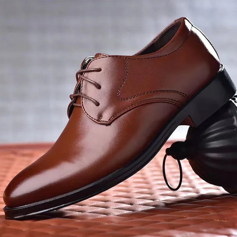 Große Lackschuhe Formell Elegant Vielseitig