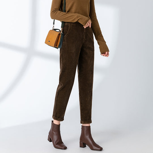 Damen Hochwertige Cordhose mit schmalem Schnitt und gemütlichem Bund