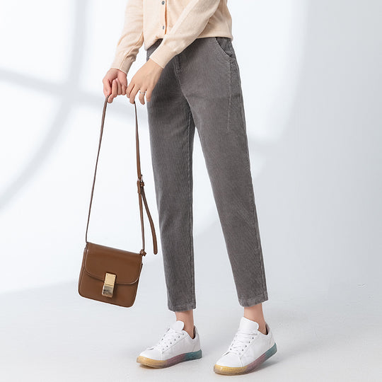 Damen Hochwertige Cordhose mit schmalem Schnitt und gemütlichem Bund