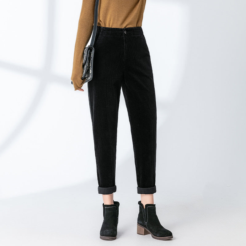 Damen Hochwertige Cordhose mit schmalem Schnitt und gemütlichem Bund