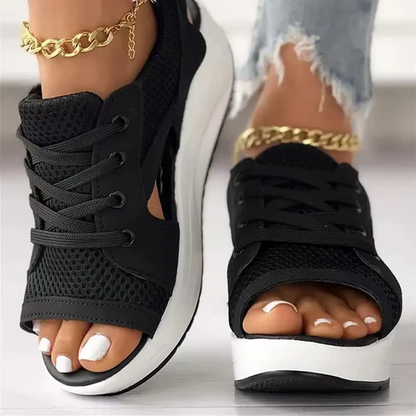 Plateau Sandalen Peep Toe Zeitlos