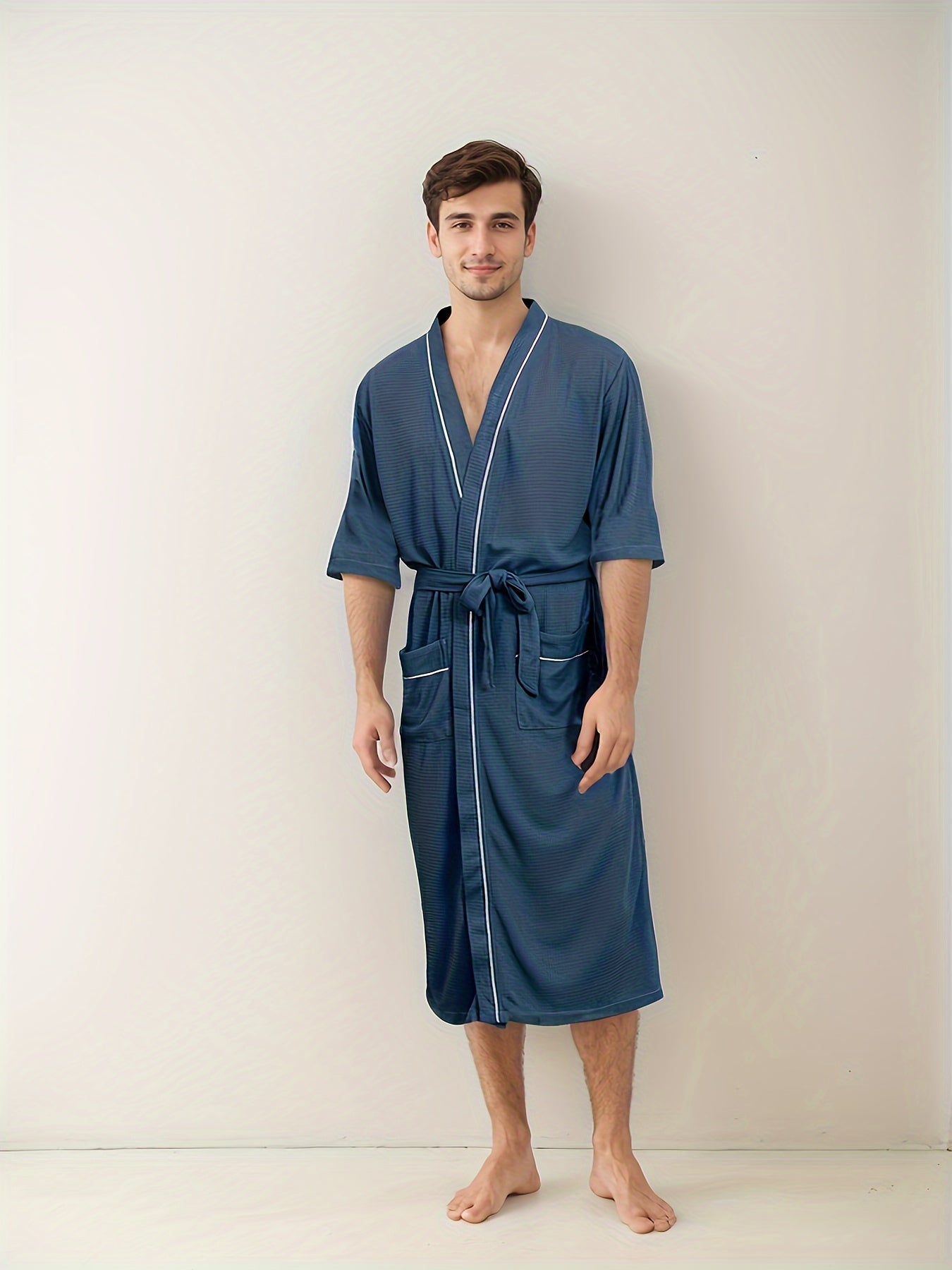 Fudus | Stylische Herrenbademantel Mit Kurzen Ärmeln Und Doppelten Taschen