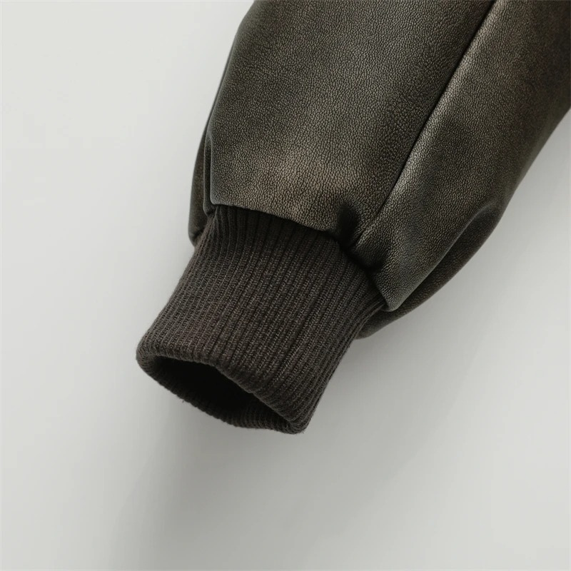 Damen Lederjacke Bombermodell mit gerippten Bündchen und Reißverschlusstaschen