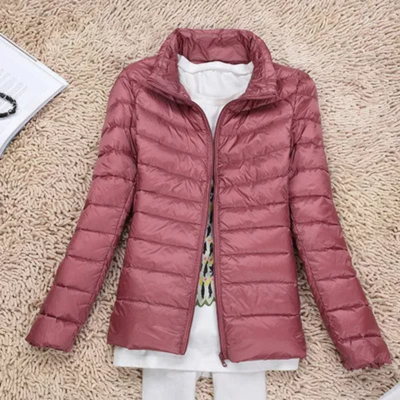 Slim-Fit Damen Daunenjacke mit Stehkragen und durchgehendem Reißverschluss