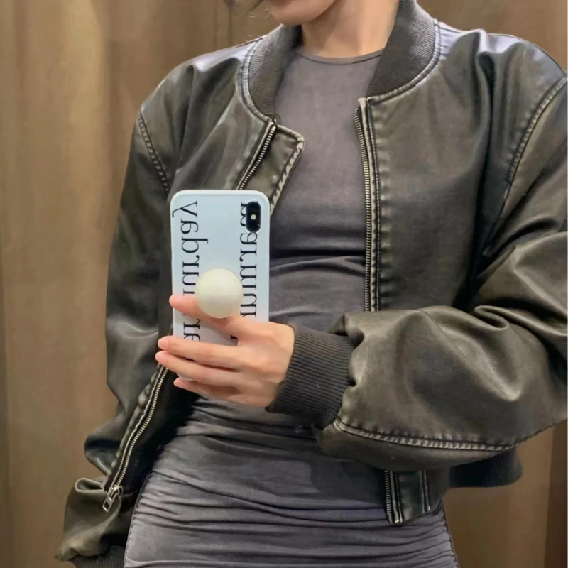 Damen Lederjacke Bombermodell mit gerippten Bündchen und Reißverschlusstaschen