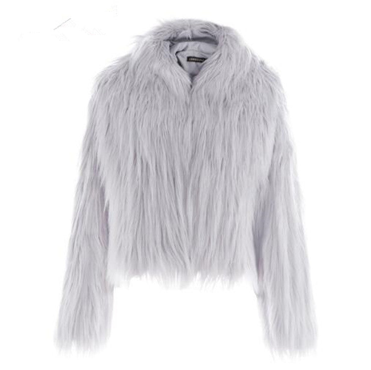 Damen Kurze Felljacke mit voluminösem Design Fudus