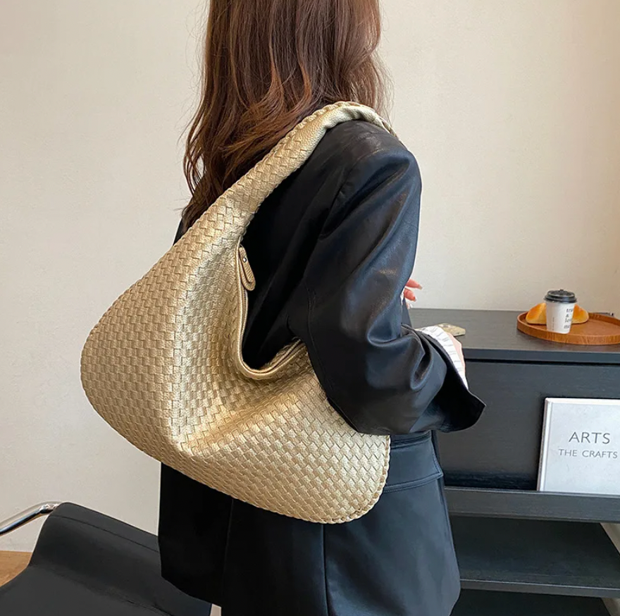 Damen Schultertasche aus Echtleder