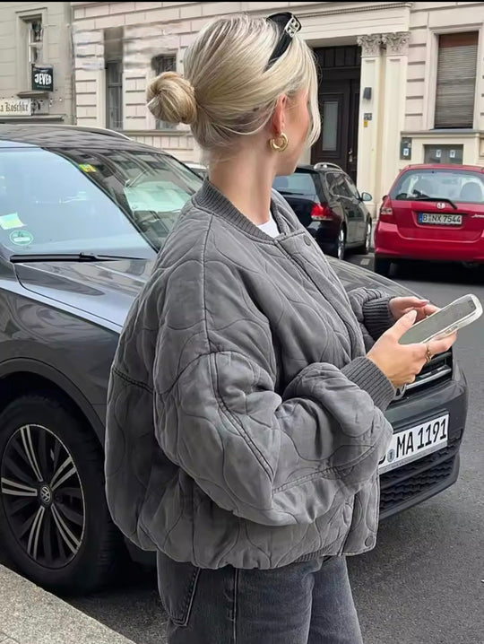 Damen Bomberjacke im Modernen Look