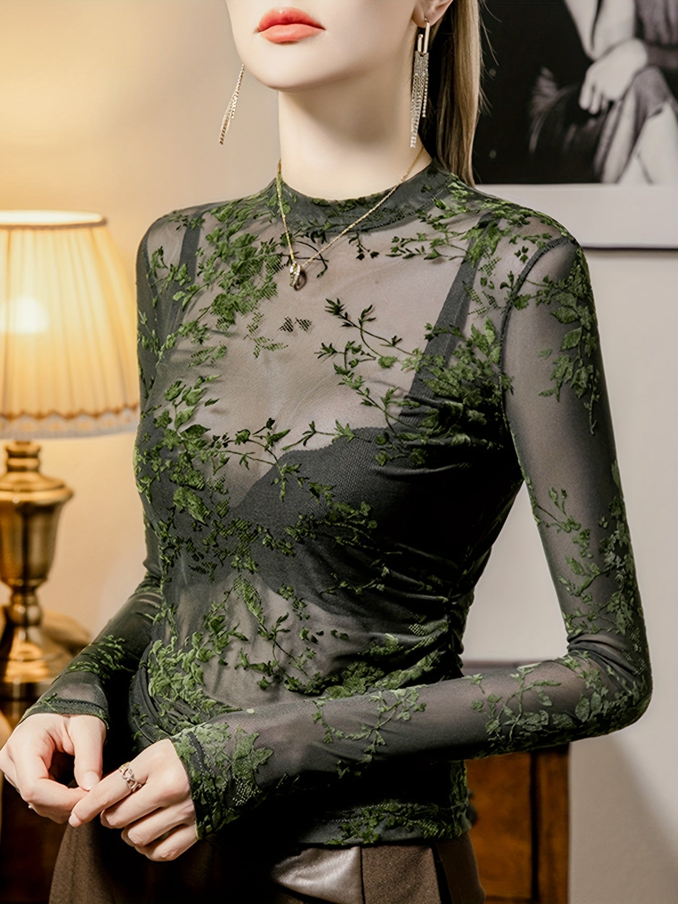 Fudus | Transparente Mesh Bluse Mit Blumenmuster Und Langen Ärmeln