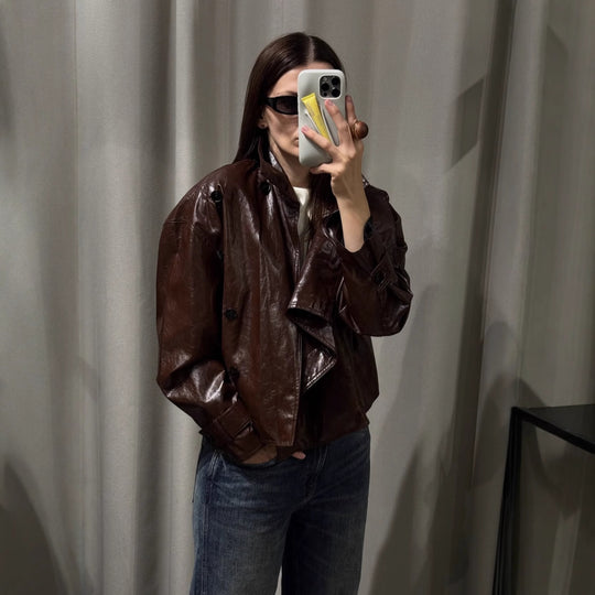 Damen Kunstlederjacke mit asymmetrischem Schnitt und dekorativen Knöpfen Fudus