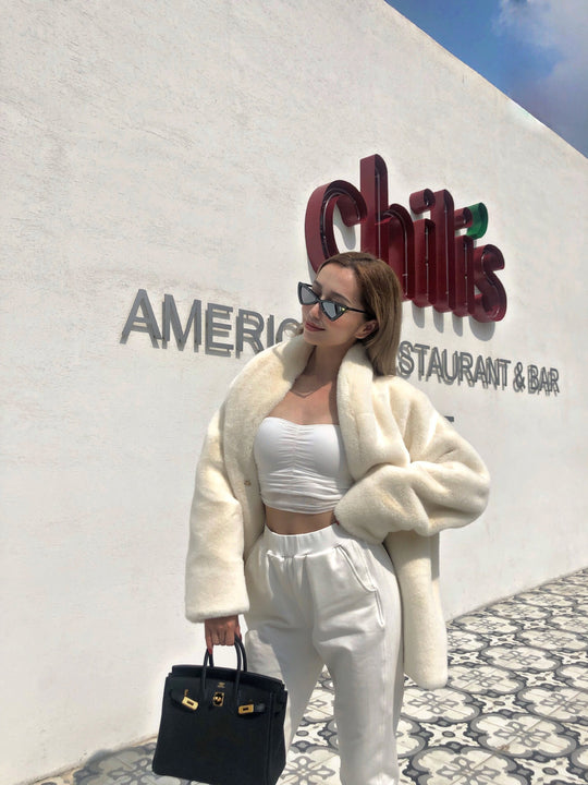 Damen kuschelige Oversized-Jacke aus Plüsch mit breitem Kragen Fudus