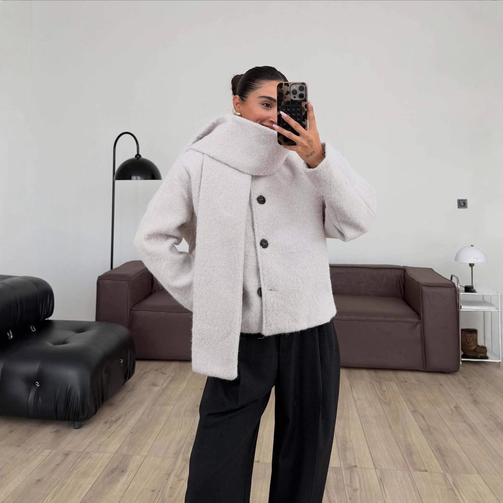 Damen kuschelige Oversized-Jacke mit hohem Kragen und Button-Details Fudus