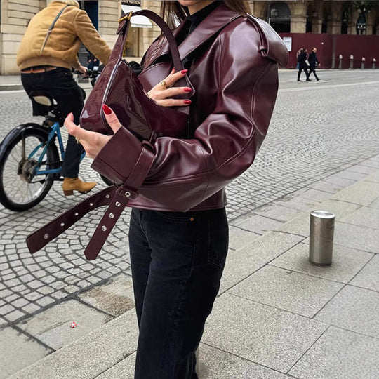 Damen Kunstlederjacke im Oversized-Design mit Riemen und neuen Details Fudus