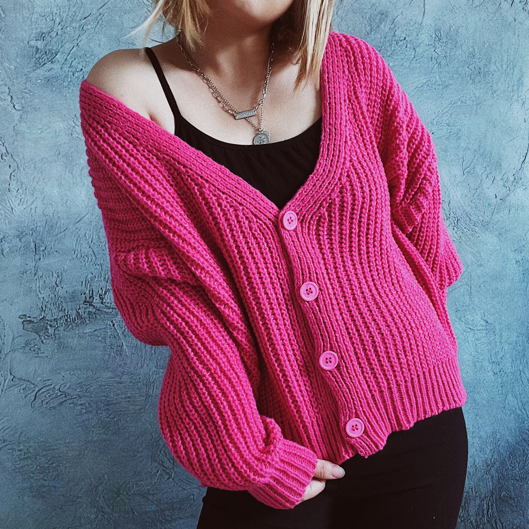 Damen kuschelige Strickjacke mit modernen Knopfdetails und weitem Schnitt Fudus