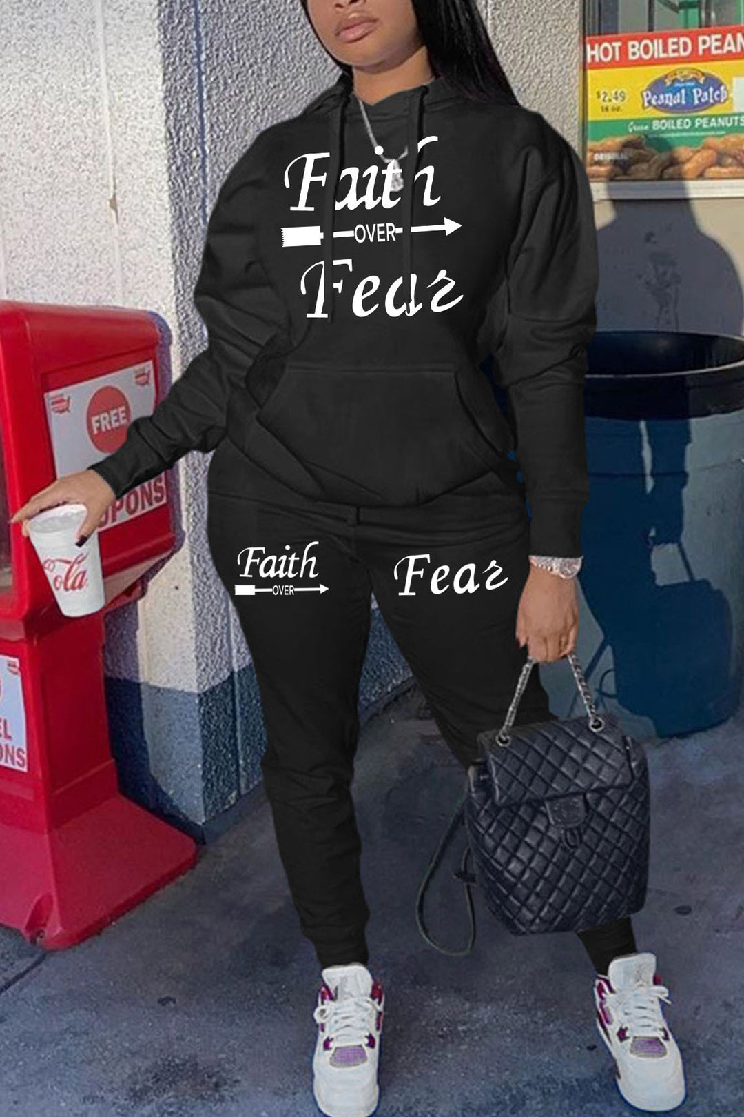 Damen Hoodie und Jogginghose Set mit inspirierendem Spruch Fudus