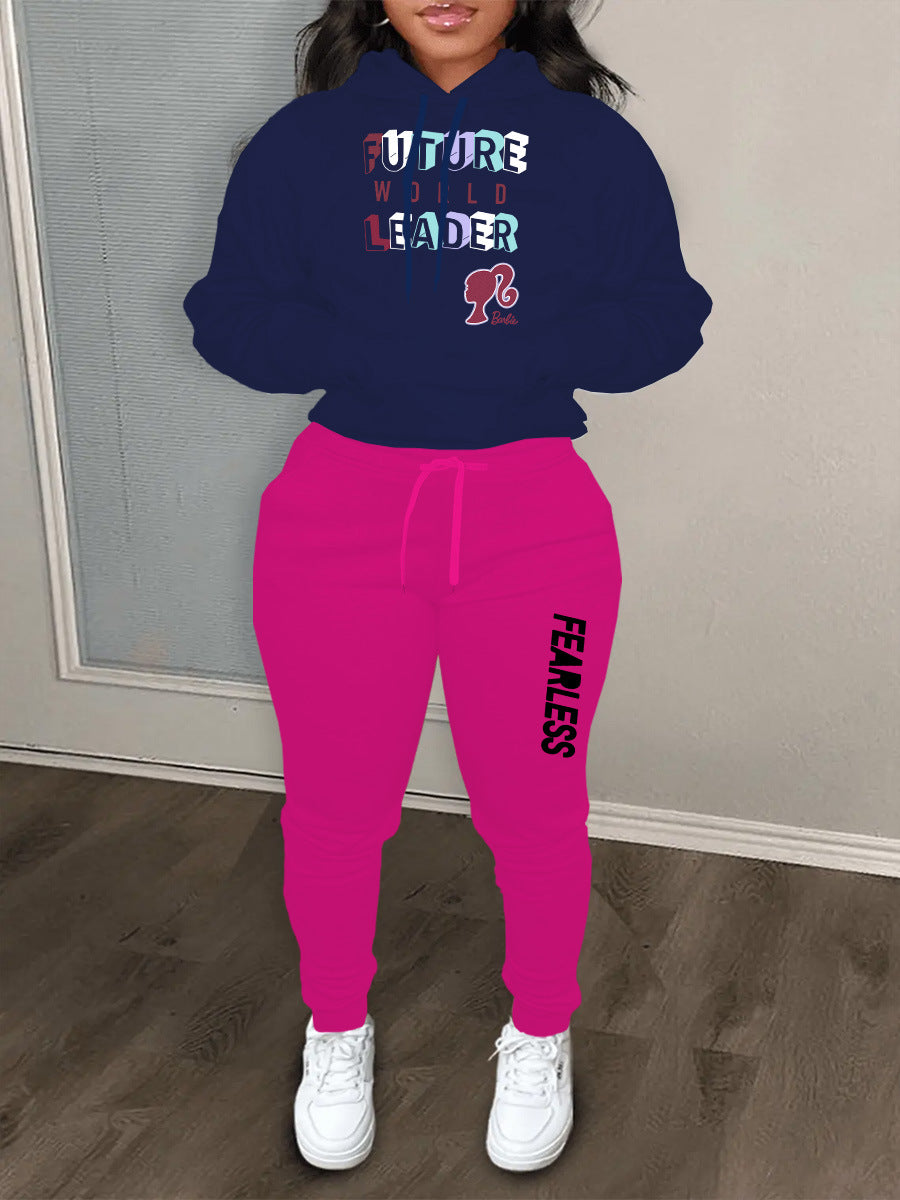 Damen Hoodie und Jogginghose Set mit auffälligem Schriftzug und buntem Design Fudus