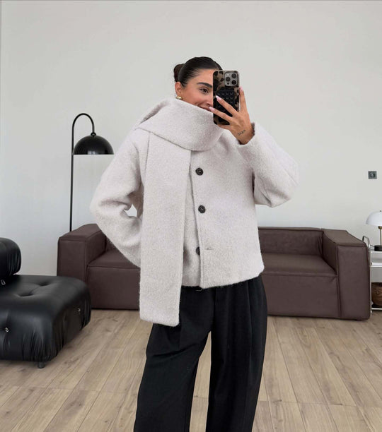 Damen kuschelige Oversized-Jacke mit hohem Kragen und Button-Details Fudus