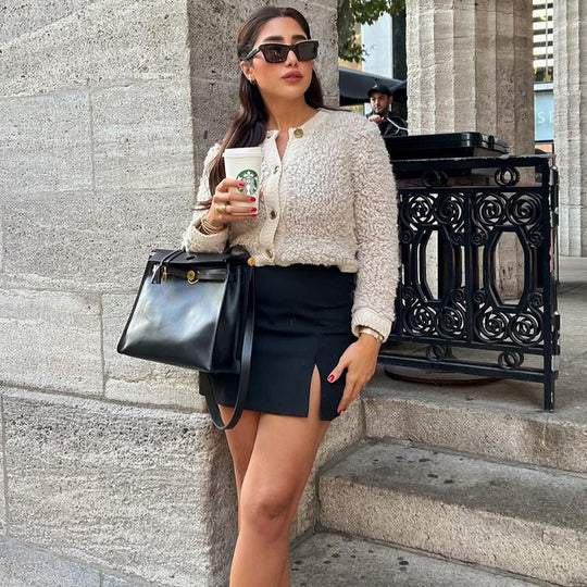 Damen kuschelige Fleecejacke mit dekorativen Holzknöpfen und eleganter Schnittführung Fudus