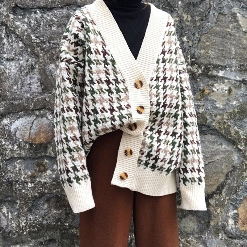 Damen Grobstrickcardigan mit Hahnentrittmuster und großen Holzknöpfen Fudus