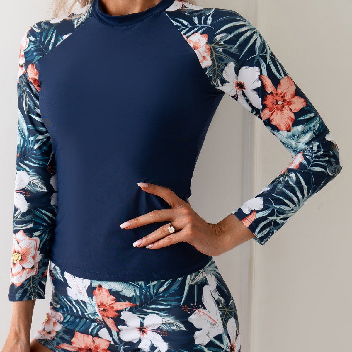 Damen Surf Bikini Set Langärmeliges Oberteil Shorts Schnelltrocknend UV Schutz