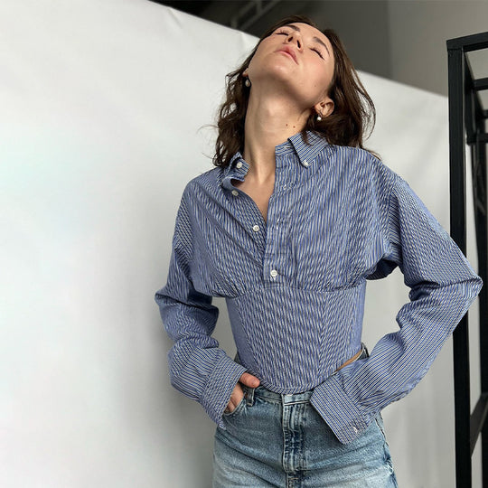 Damen Hemdbluse mit innovativem Schnitt und strukturierten Ärmeln Fudus