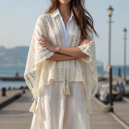 Damen Häkelponcho mit fransigen Säumen Fudus