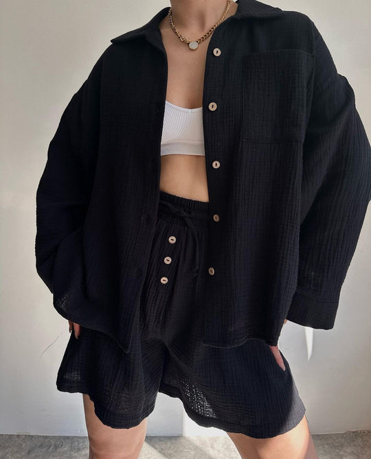 Damen lässige Overshirtjacke aus leichtem Material mit Holzknöpfen Fudus