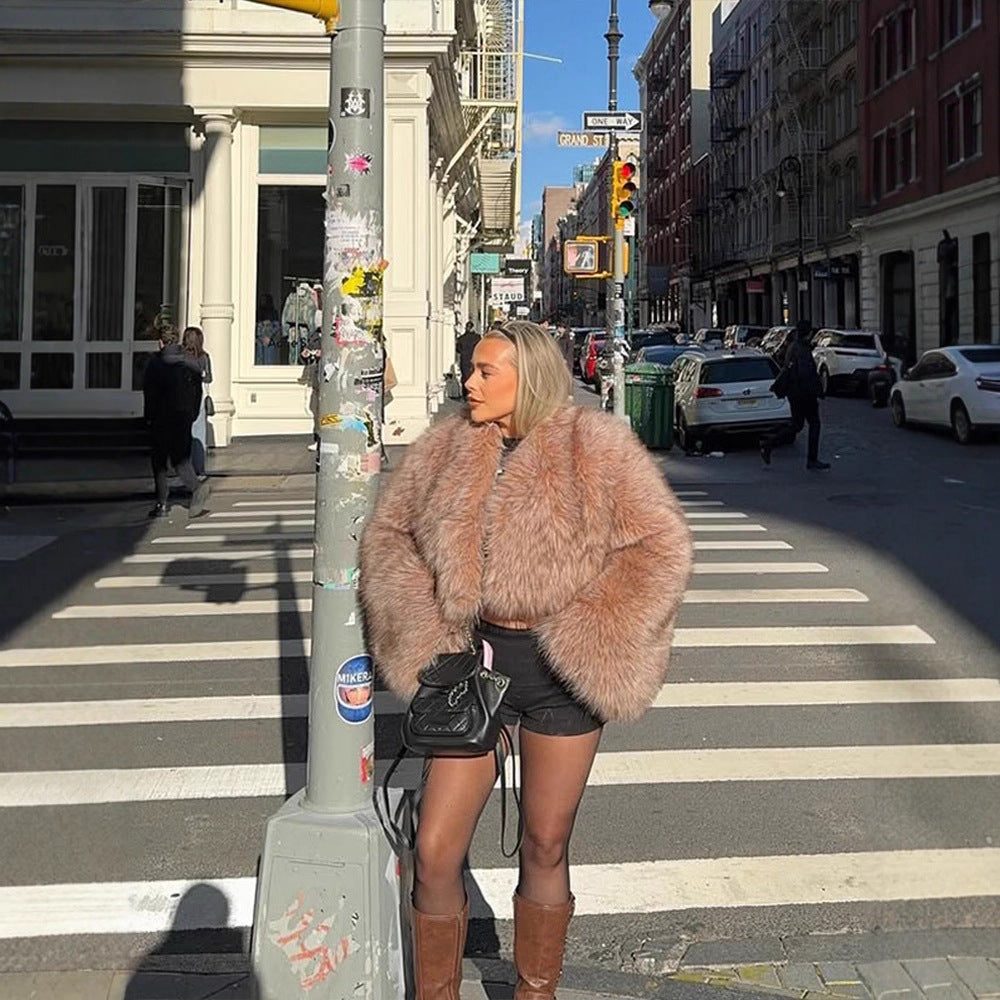 Damen Kunstfelljacke mit voluminösen Ärmeln und modernem Schnitt Fudus