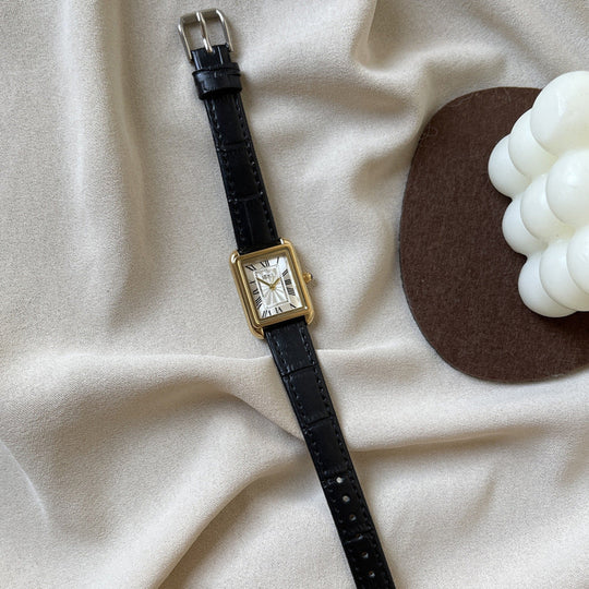 Damenarmbanduhr Quadratisch Lederband Römische Zahlen