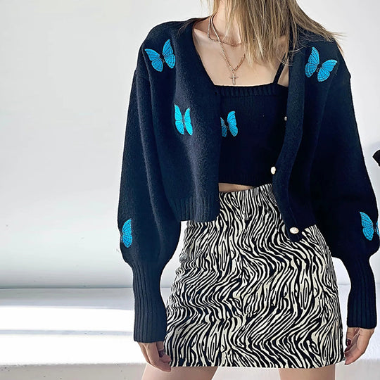 Damen Kurze Strickjacke mit floralem Stickdesign Fudus