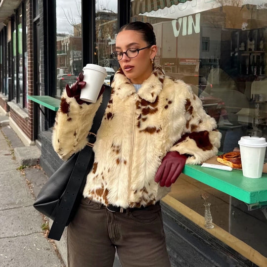 Damen Kunstfelljacke mit modischem Punktmuster Fudus