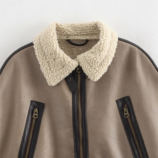 Damen Kurze Teddyfelljacke mit Lederakzenten Fudus