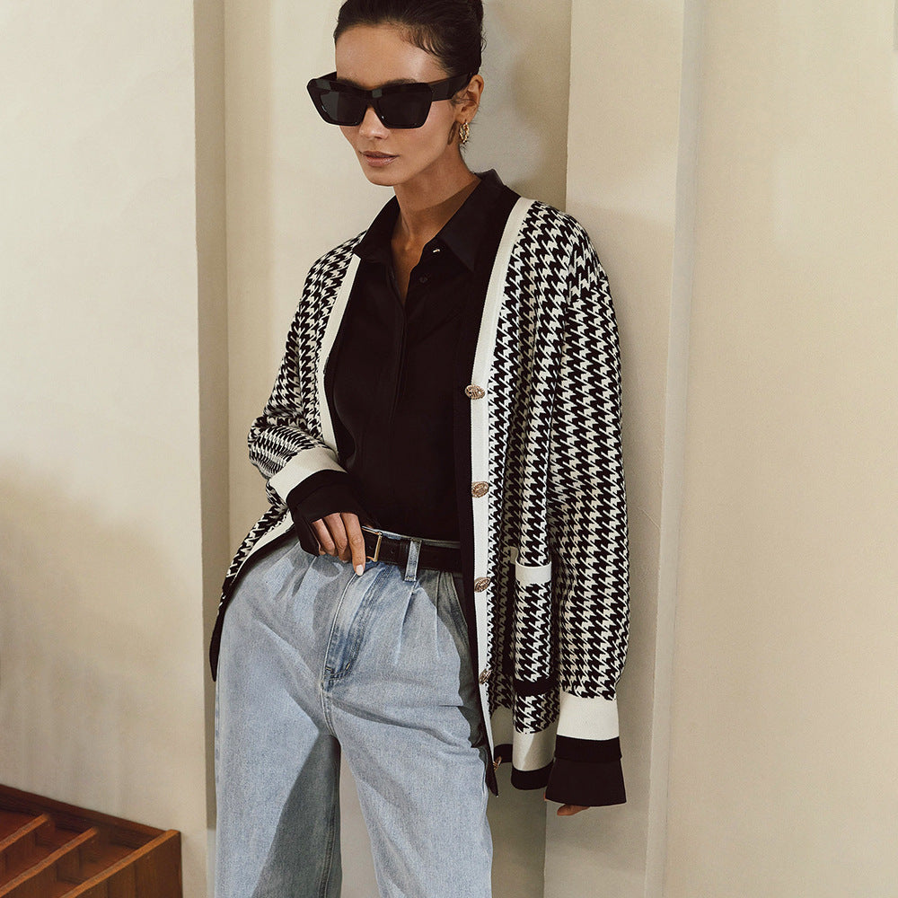 Damen Hüftlanger Strickcardigan mit Knopfverschluss und praktischen Taschen Fudus