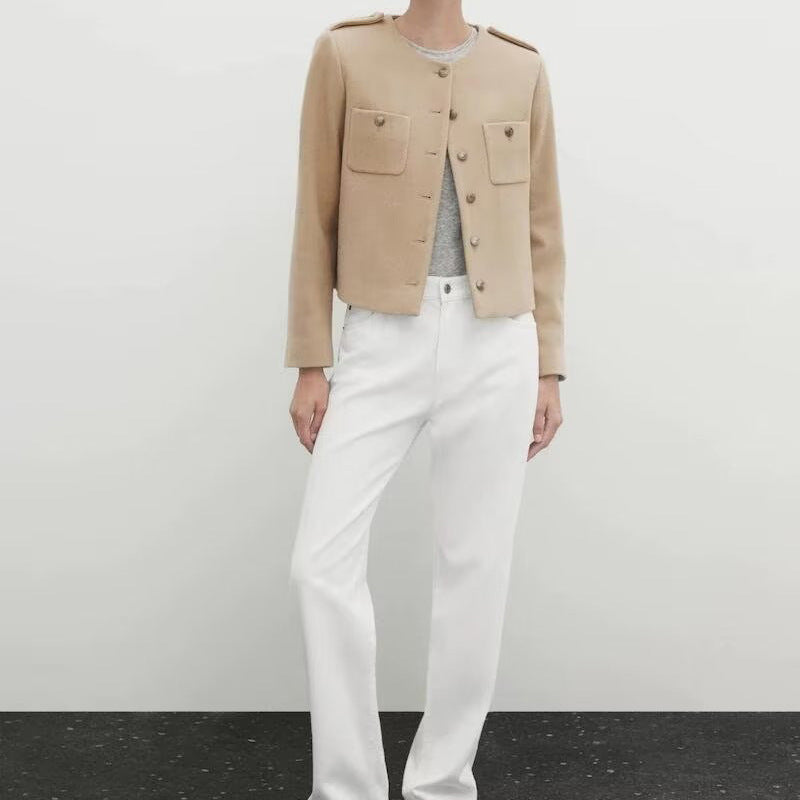 Damen Kurzjacke mit praktischen Taschen und eleganten Knopfdetails Fudus