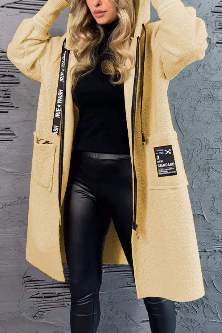 Damen Kuschelige Oversized-Winterjacke mit Kapuze Fudus