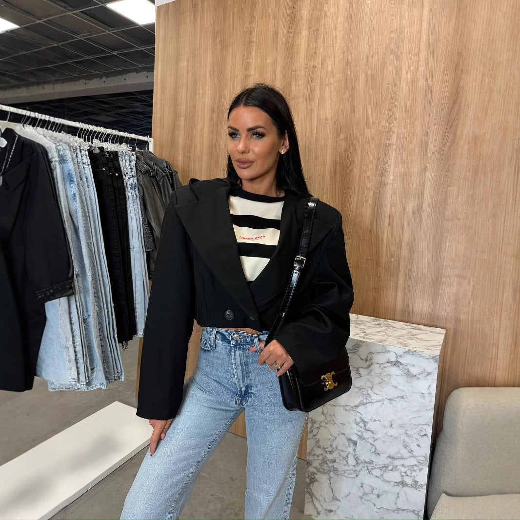 Damen Kurze Blazerjacke mit oversized Schnitt und elegante Knopfdetails Fudus