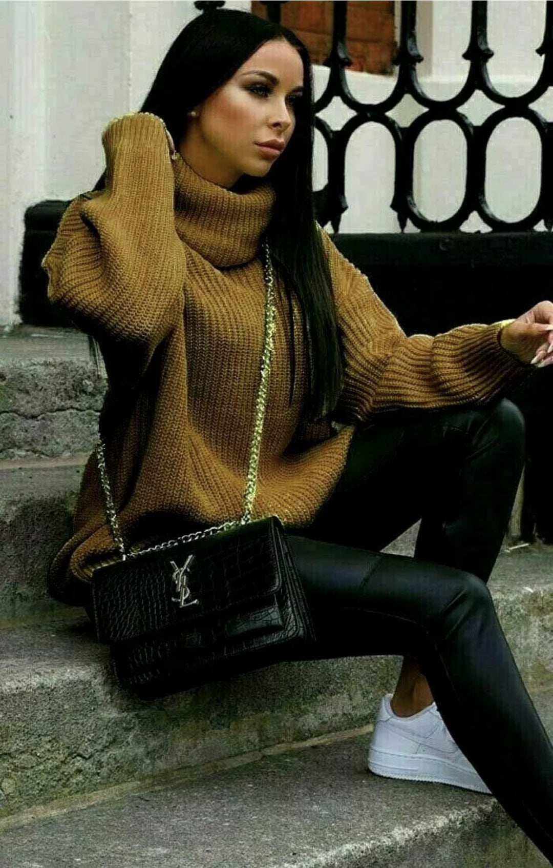 Damen Grobstrickpullover mit hochgeschlossenem Kragen und Struktur Fudus