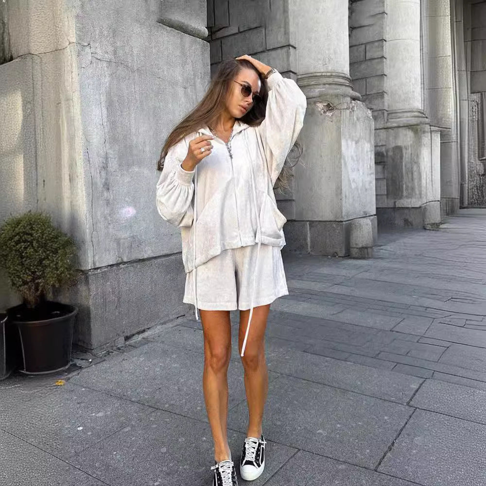 Damen kuschelige Veloursjacke mit kurzer Passform und Kapuze Fudus