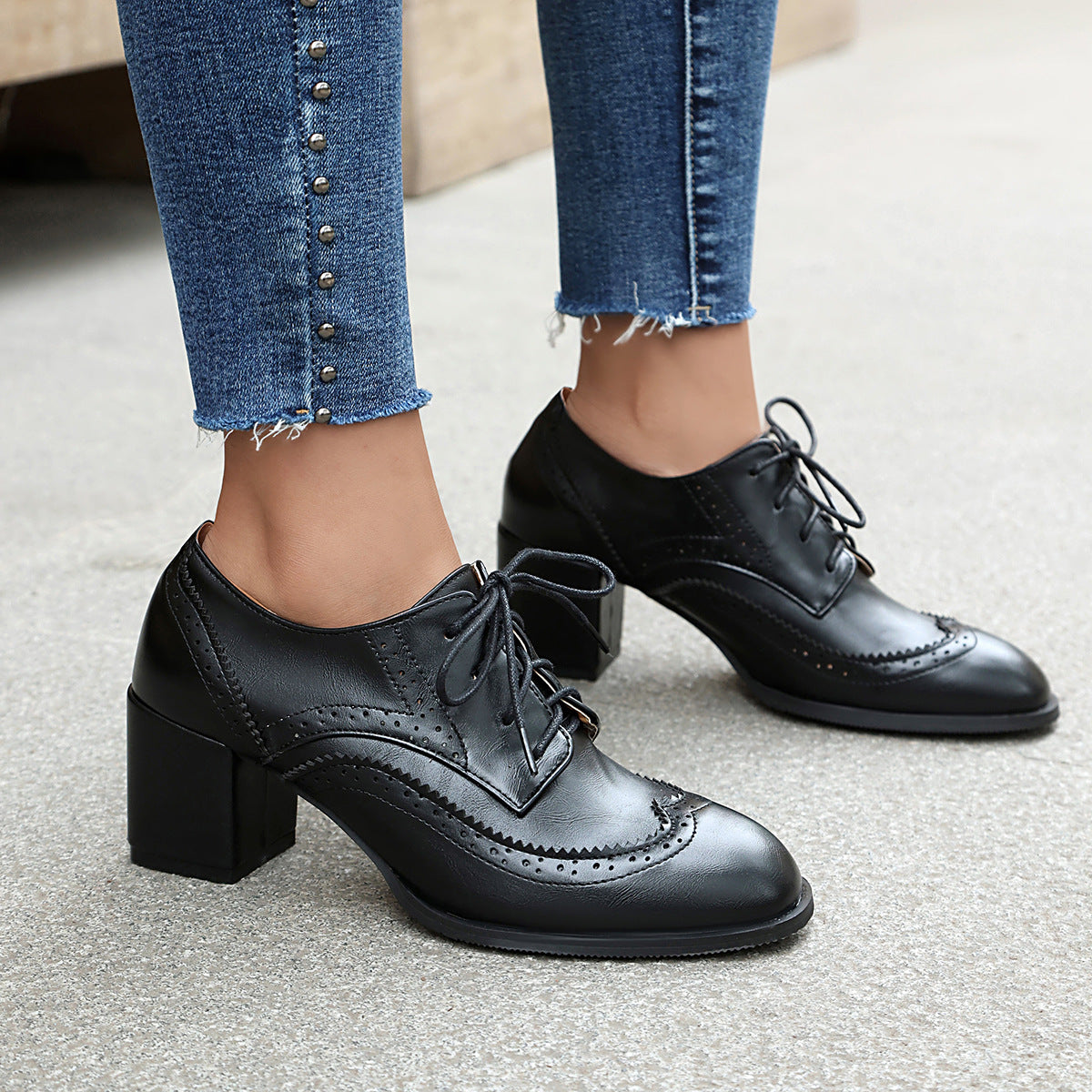 Damen Elegante Schnürpumps Broguemuster