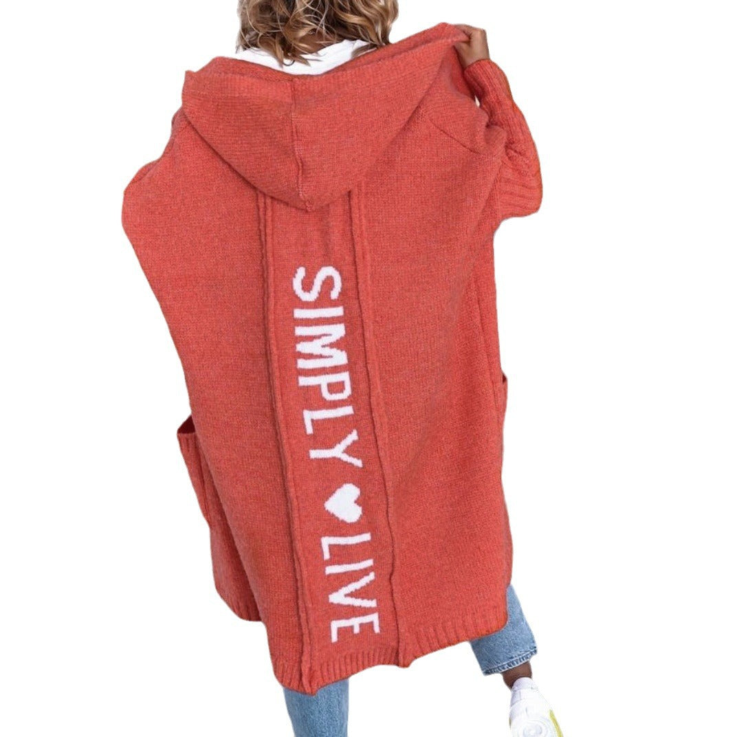 Damen langer Kapuzenmantel mit modischem Schriftzug Fudus