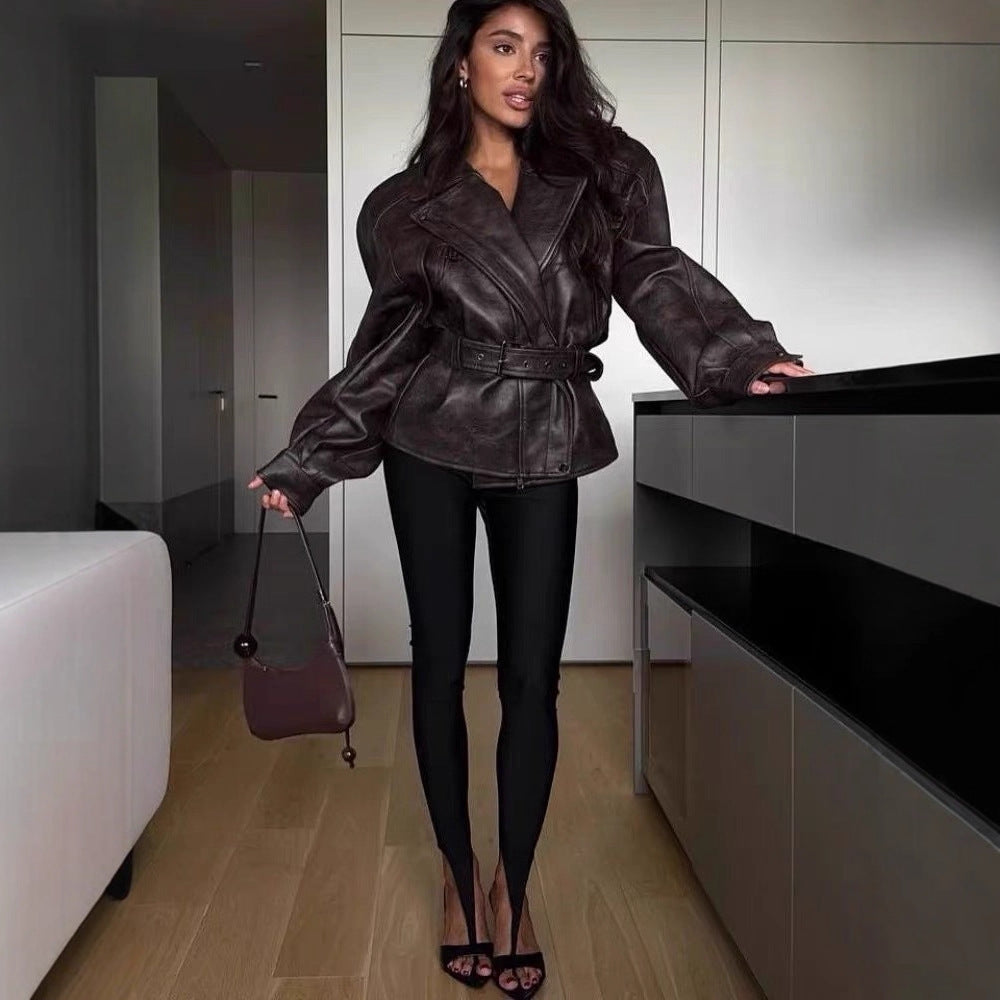 Damen Kunstlederjacke mit breitem Revers und taillierbarem Gürtel Fudus