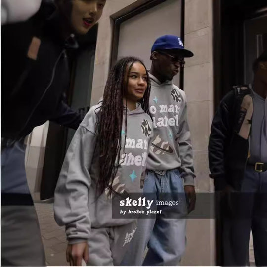 Damen Hoodie mit intergalaktischem Design Fudus