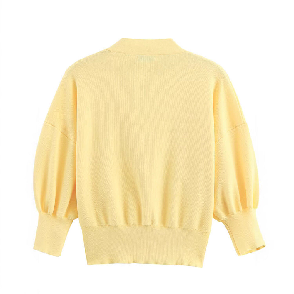 Damen lässige Strickjacke mit ballonförmigen Ärmeln und dekorativen Knopfdetails Fudus