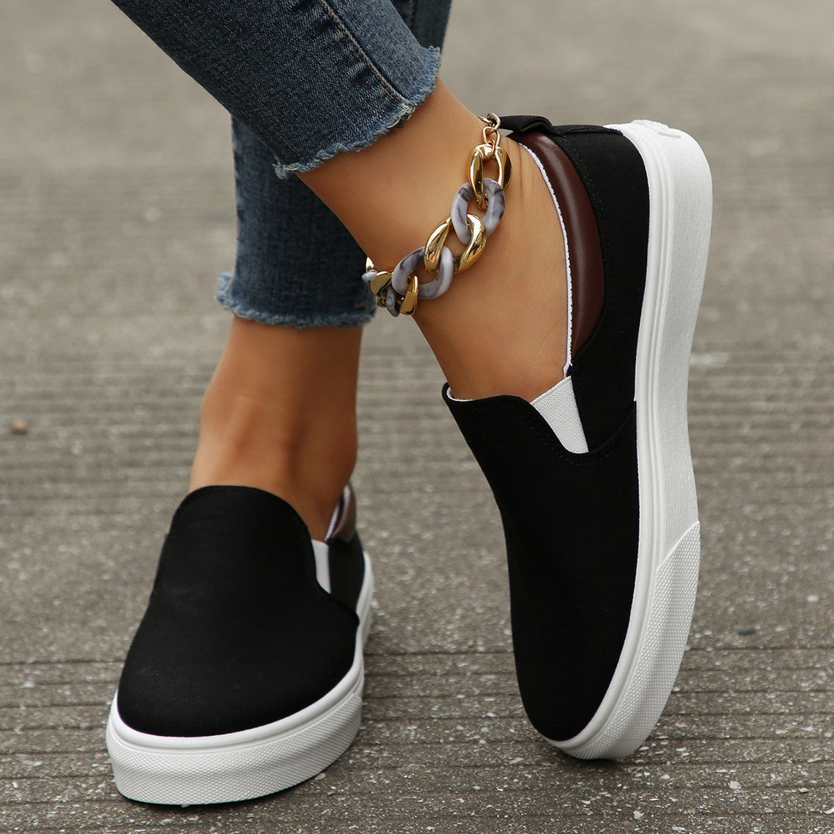 Damen Slip On Sneakers Aus Hochwertigem Obermaterial Mit Elastischen Einsätzen