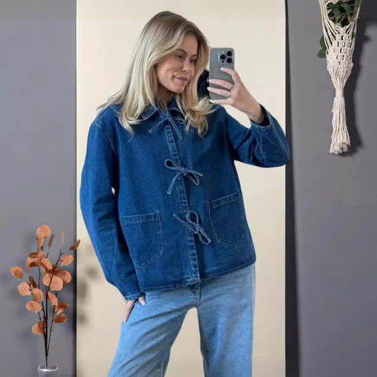 Damen lässige Jeansjacke mit praktischen Taschen und dekorativen Verschlüssen Fudus
